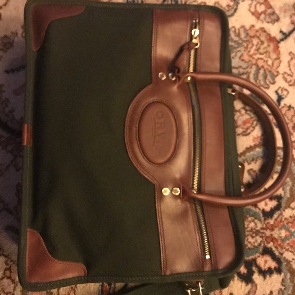 Orvis battenkill briefcase. Never used.